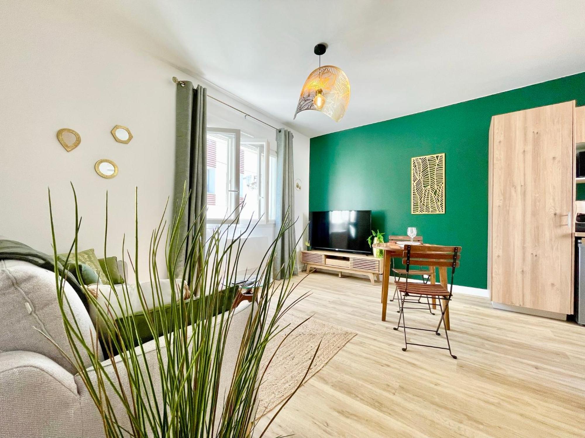 Saint Nazaire - Le Wild - Wifi - Proche Plage 외부 사진